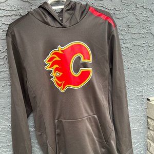Calgary‎ Flames Hoodie Medium Offcial Fanatics LIKE NEW